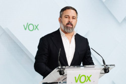 Abascal anuncia que Vox se querellar&aacute; contra S&aacute;nchez y ministros por la gesti&oacute;n de la DANA en Valencia
