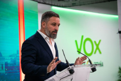 Abascal avisa al PP que un acuerdo con Revilla es ir "en contra de lo votado" por los c&aacute;ntabros