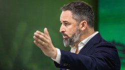Abascal insiste en que Vox no niega la violencia machista y tienen una de las "posiciones m&aacute;s duras contra ella"