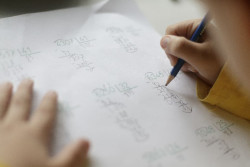  Ahora resulta que contar con los dedos ayuda a los ni&ntilde;os en principios de matem&aacute;ticas 