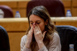 Al menos 463 condenados por delitos sexuales se han beneficiado ya en sus penas por la ley del `solo s&iacute; es s&iacute;`, mientras el Gobierno y la Montero marean la perdiz