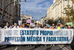 APEMYF rechaza el acuerdo de Estatuto Marco y mantiene su apoyo a la huelga m&eacute;dica