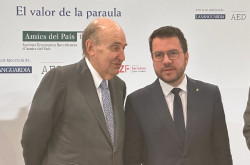 Aragon&egrave;s cuestiona que Puigdemont practique la unidad y le acusa de hablar "s&oacute;lo de s&iacute; mismo"