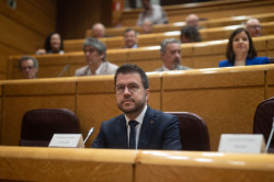 Aragon&egrave;s, en el Senado: "La amnist&iacute;a, de la noche a la ma&ntilde;ana, dej&oacute; de ser inconstitucional,  y el refer&eacute;ndum se celebrar&aacute; si S&aacute;nchez quiere seguir en la Moncloa"