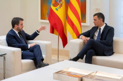 Aragon&eacute;s y S&aacute;nchez no hablaron de nada salvo del tiempo y los incendios