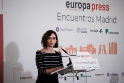 Ayuso dice que no tendr&aacute; en cuenta la lealtad con Casado para su equipo: "&iexcl;Casadistas hemos sido todos!"