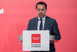  Ayuso, ejerce de l&iacute;der de la oposici&oacute;n y lleva a S&aacute;nchez al Supremo  por el reparto "arbitrario" de fondos europeos