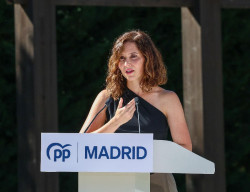 Ayuso pide a presidentes del PP que no se sienten con S&aacute;nchez de forma bilateral: Esto no va de dinero, va de Espa&ntilde;a