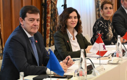  Ayuso subraya que Espa&ntilde;a no es "un Estado federal" y lo de todos se debe debatir "abiertamente"