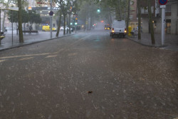 Barcelona activa la alerta del plan de emergencia por insuficiencia de drenaje