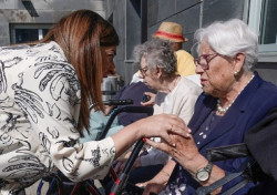  Buruaga se compromete a que ning&uacute;n dependiente espere m&aacute;s de 90 d&iacute;as para acceder a una prestaci&oacute;n