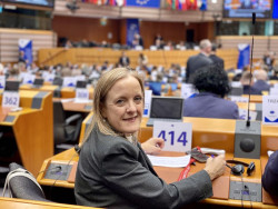 Cantabria pide a la UE velar por los principios democr&aacute;ticos ante el "deterioro" del Estado de Derecho en Espa&ntilde;a