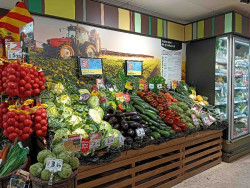 Caprabo reduce el precio de 600 productos de marca propia