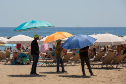 Casi toda Espa&ntilde;a estar&aacute; ma&ntilde;ana en riesgo por altas temperaturas, que llegar&aacute;n a los 42&ordm;C
