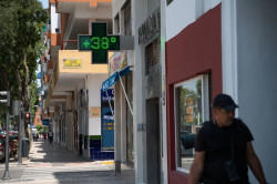 Casi toda Espa&ntilde;a sigue con avisos por altas temperaturas, con alertas en 35 provincias y m&aacute;ximas de hasta 41&ordm;C