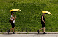 Casi toda la Pen&iacute;nsula seguir&aacute; con m&aacute;s de 36&ordm;C el resto de la semana y habr&aacute; tormentas en mitad sur y este peninsular
