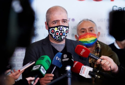  CCOO y UGT avisan a Putin que "los criminales acaban sent&aacute;ndose en el banquillo"