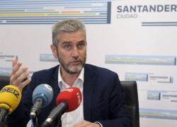 Ceruti se suelta el pelo y acusa a su socia Gema Igual de bajar impuestos por electoralismo