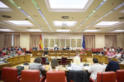 Comunistas y sanchistas acusan al PP de "exagerar" y "fabricar un enemigo imaginario" por el contrato con Huawei