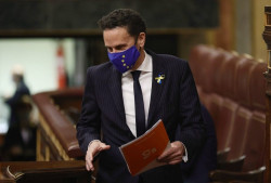 Cs insta al Gobierno a que deje de actuar "en segundo lugar" en el conflicto y pide la expulsi&oacute;n de Podemos
