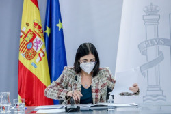  Darias descarta de momento la reducci&oacute;n de cuarentenas a 4-5 d&iacute;as: "Es un tema absolutamente inmaduro"