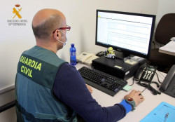 Detenida una vecina de C&aacute;diz por suplantar a otra en un examen de conducir en Cantabria