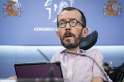 Echenique dice que "lo natural" es que D&iacute;az lidere la unidad de la izquierda 