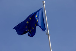 Ecologistas avisan que la UE "pierde liderazgo" con el nuevo acuerdo de emisiones y piden m&aacute;s ambici&oacute;n a Espa&ntilde;a