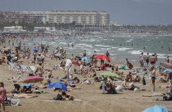 El calor activar&aacute;n hoy los avisos en 14 provincias espa&ntilde;olas, con m&aacute;ximas de hasta 38&ordm;C