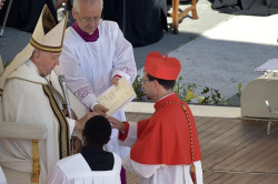  El c&aacute;ntabro Carlos Osoro y otros seis cardenales espa&ntilde;oles participar&aacute;n en el C&oacute;nclave para elegir al nuevo Papa