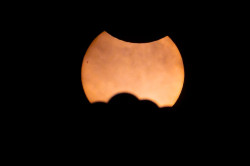 El eclipse solar se hace visible en toda Espa&ntilde;a durante m&aacute;s de tres horas
