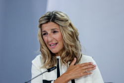 El Gobierno aprueba el derecho al subsidio por desempleo de las empleadas del hogar: "Espa&ntilde;a es un pa&iacute;s mejor"