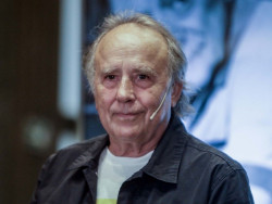 El Gobierno concede a Serrat la Gran Cruz de la Orden Civil de Alfonso X el Sabio
