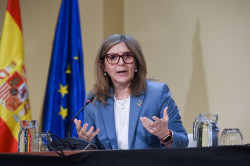 El Gobierno prev&eacute; realizar en septiembre de seis a ocho traslados de menores migrantes a la Pen&iacute;nsula