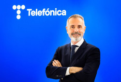 El juez del `caso Bego&ntilde;a G&oacute;mez` cita como testigos al presidente de Telef&oacute;nica y al expresidente de Indra