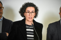 El juez imputa a Marta Rovira y Puigdemont por terrorismo por los disturbios organizados por Tsunami Democr&agrave;tic