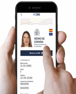 El nuevo DNI digital permitir&aacute; la acreditaci&oacute;n presencial en un hotel, alquilar un coche o asistir a un concierto
