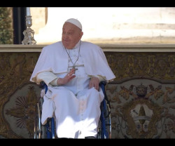 El Papa Francisco mejora pero no presidir&aacute; la misa del Domingo de Ramos