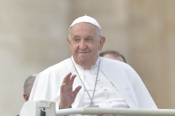 El Papa se asomar&aacute; ma&ntilde;ana por la ventana del Hospital Gemelli a la hora del &Aacute;ngelus para saludar e impartir la bendici&oacute;n