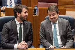 El PP deber&iacute;a convocar elecciones, en Castilla y Le&oacute;n de forma inmediata