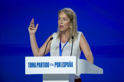 El PP iniste en que Redondo dimita o sea cesada por las pulseras antimaltrato: "Deber&iacute;a sentir verg&uuml;enza"