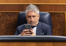 El PP insiste en la anulaci&oacute;n del contrato con Huawei y Marlaska dice que no
