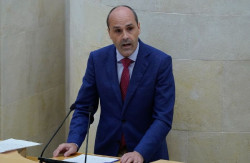 El PP insiste en que Cantabria "puede y debe bajar impuestos"