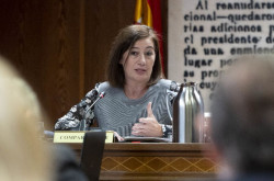 El PP interroga por Bego&ntilde;a G&oacute;mez a Armengol y ella dice que est&aacute; claro por qu&eacute; el Senado la ha citado a tres d&iacute;as del 9J