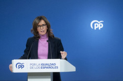 El PP precisa que Feij&oacute;o convocar&aacute; en septiembre a sus `barones` para hacer un frente com&uacute;n contra el cupo catal&aacute;n