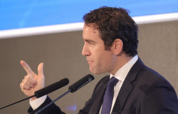 El PP se queja porque el Gobierno no le llama