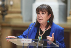 El PSOE apoya el discurso del  Rey de forma muy fr&iacute;a teniendo en cuenta que est&aacute; trabajando en sentido  contrario al Monarca