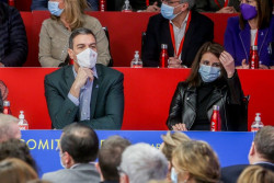 El PSOE celebra hoy el Comit&eacute; Federal para ratificar el golpe absoluto de poder de S&aacute;nchez con la promesa  de que sacar&aacute;  al partido de la ca&iacute;da libre en que se encuentra 
