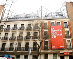 El PSOE debatir&aacute; en su Congreso  el "da&ntilde;o causado por el pasado colonial" de Espa&ntilde;a a petici&oacute;n de PSC
