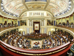 El PSOE pierde otras cuatro votaciones en el Pleno del Congreso y suma ya 32 derrotas desde el inicio de legislatura